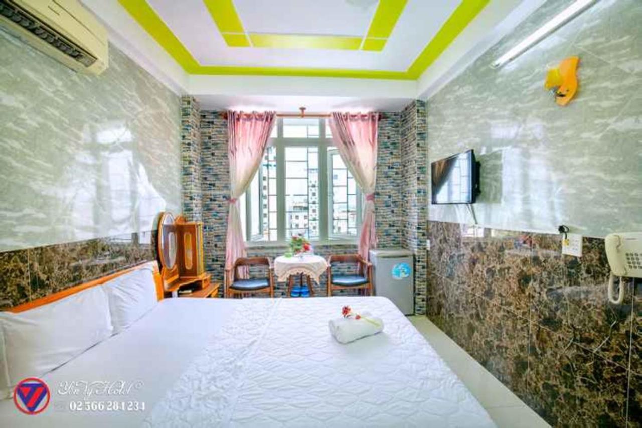 Yen Vy Hotel Quy Nhon Exteriör bild