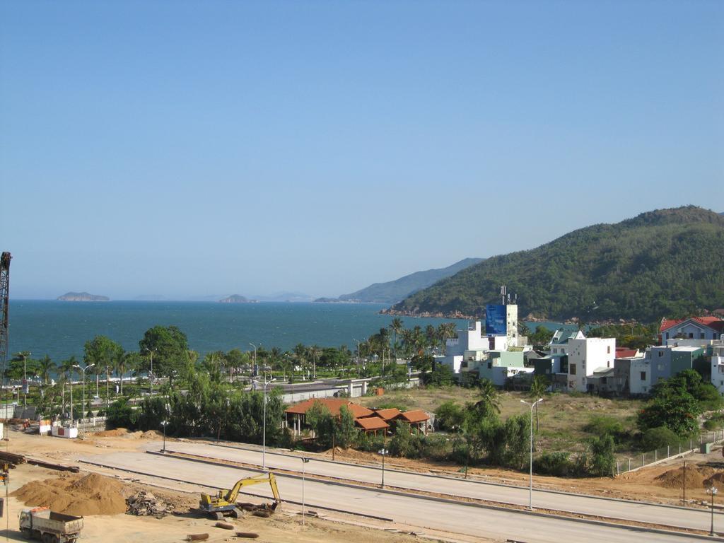 Yen Vy Hotel Quy Nhon Exteriör bild