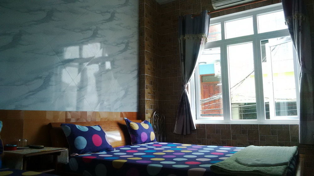Yen Vy Hotel Quy Nhon Exteriör bild