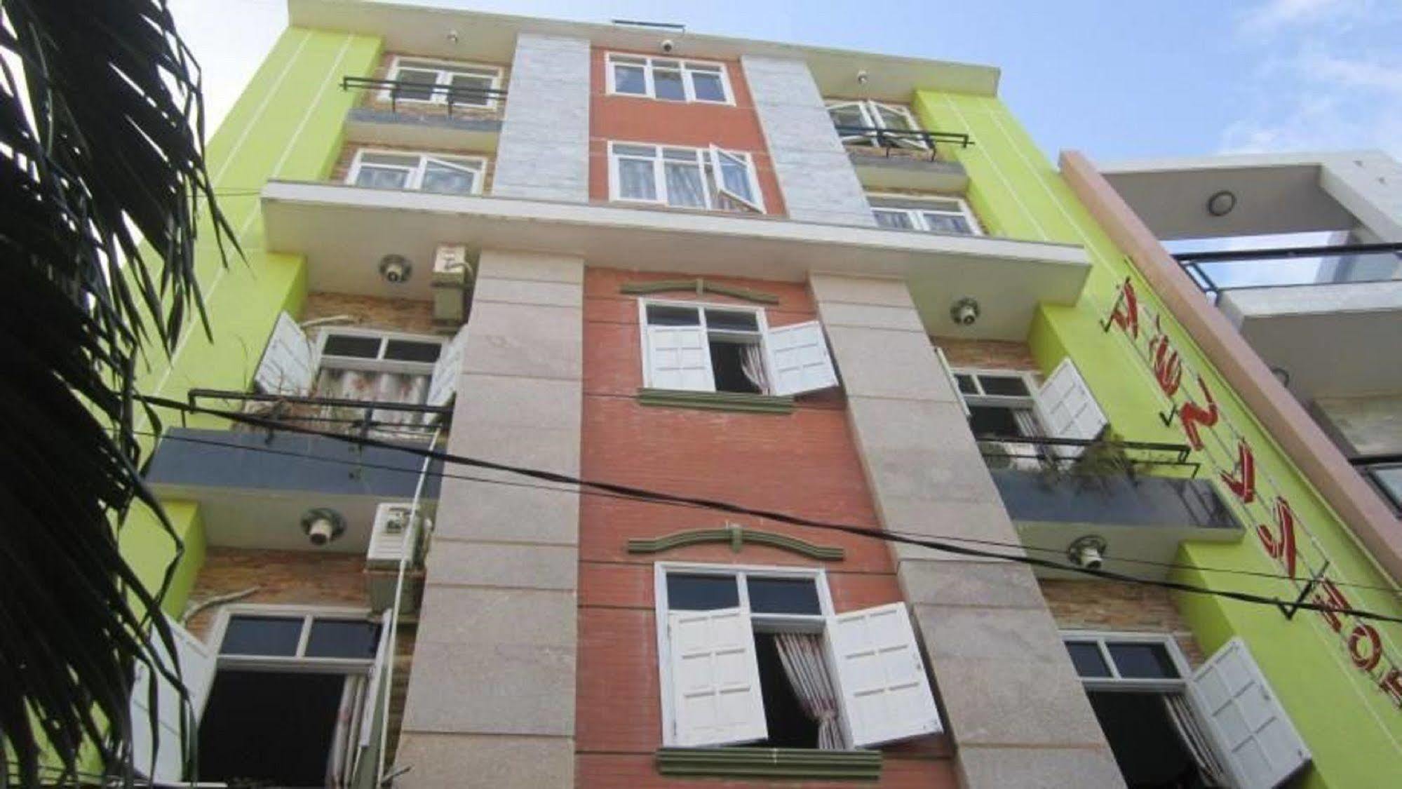 Yen Vy Hotel Quy Nhon Exteriör bild